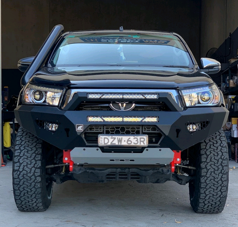 Predator Bull bar, Suitable for Toyota Hilux N80, 2015 -2020
