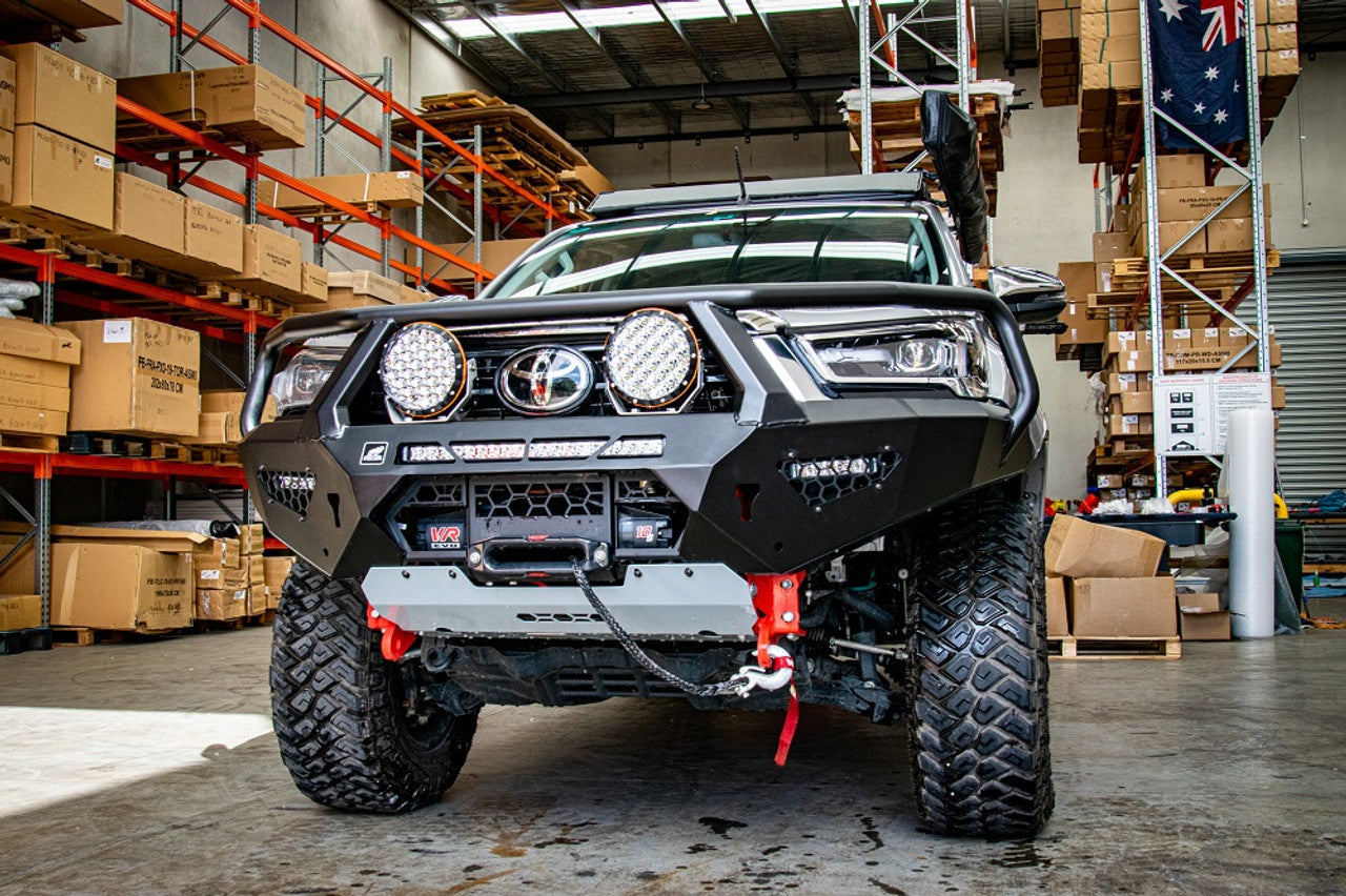 Toro Bull bar, Suitable for Toyota Hilux N80, 2015-2020